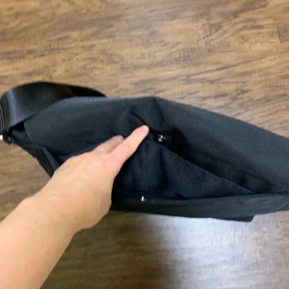 Banana Republic men’s laptop bag ( travel bag)